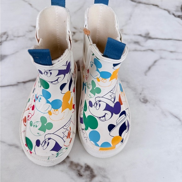 Zara Kids Disney Mickey Mouse Rain Boots - Picture 6 of 9